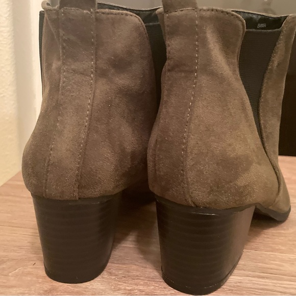 Olive Green Suede Ankle Booties - Picture 6 of 7